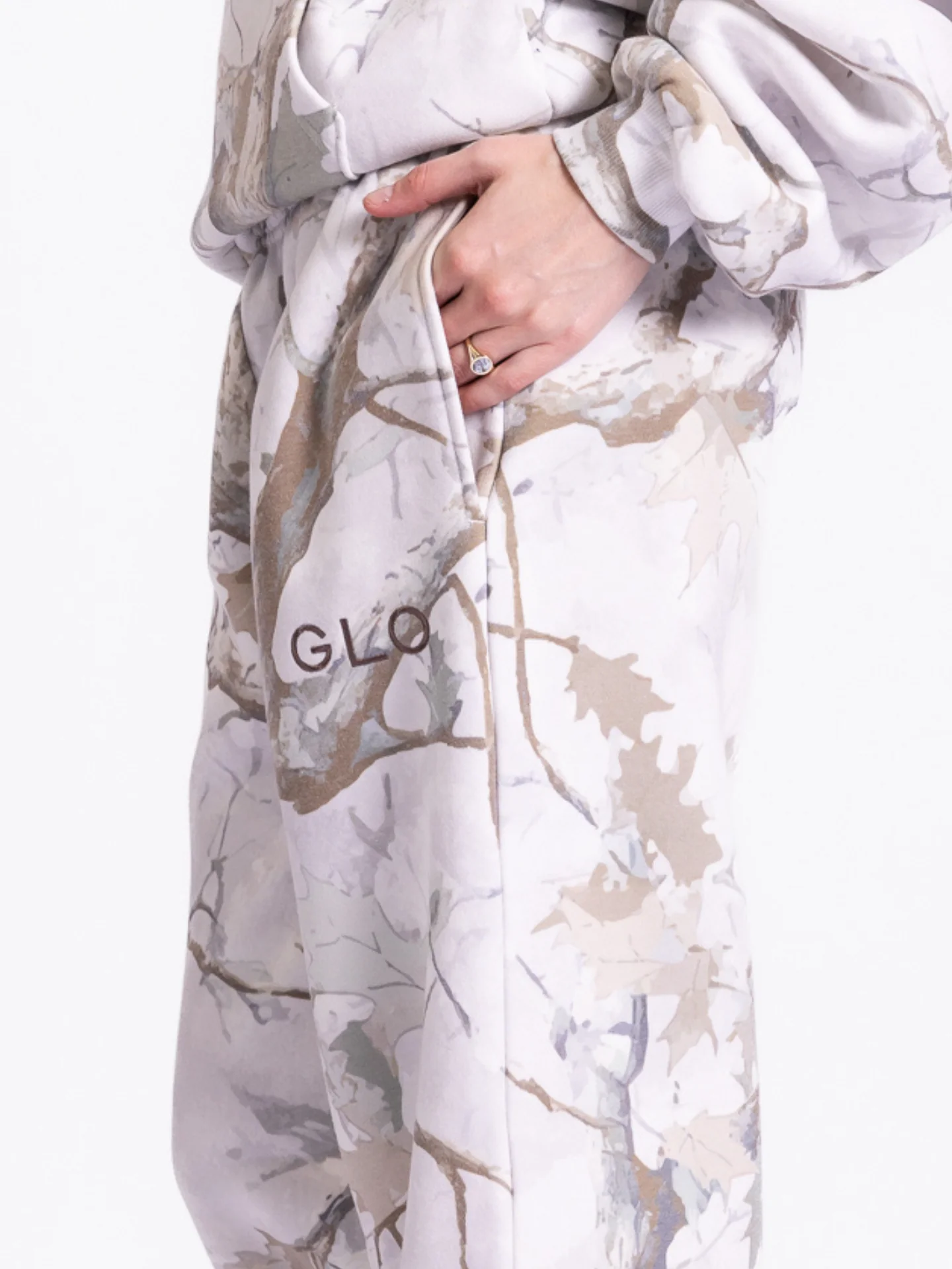 Kingdom Essential Sweatpants - Image 5