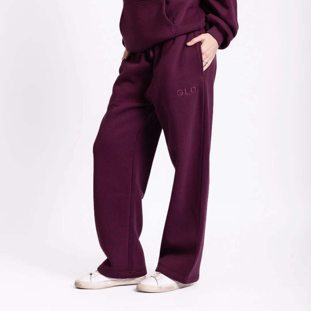 Kingdom Essential Sweatpants - Image 51