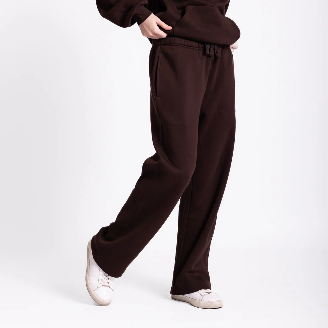 Kingdom Essential Sweatpants - Image 54