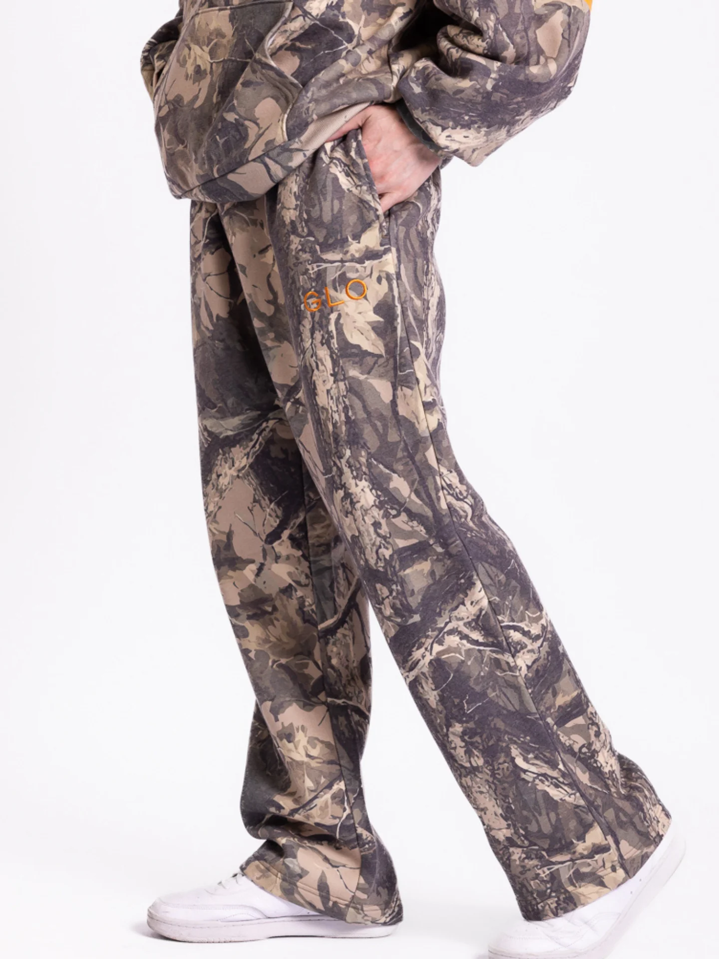 Kingdom Essential Sweatpants - Image 55