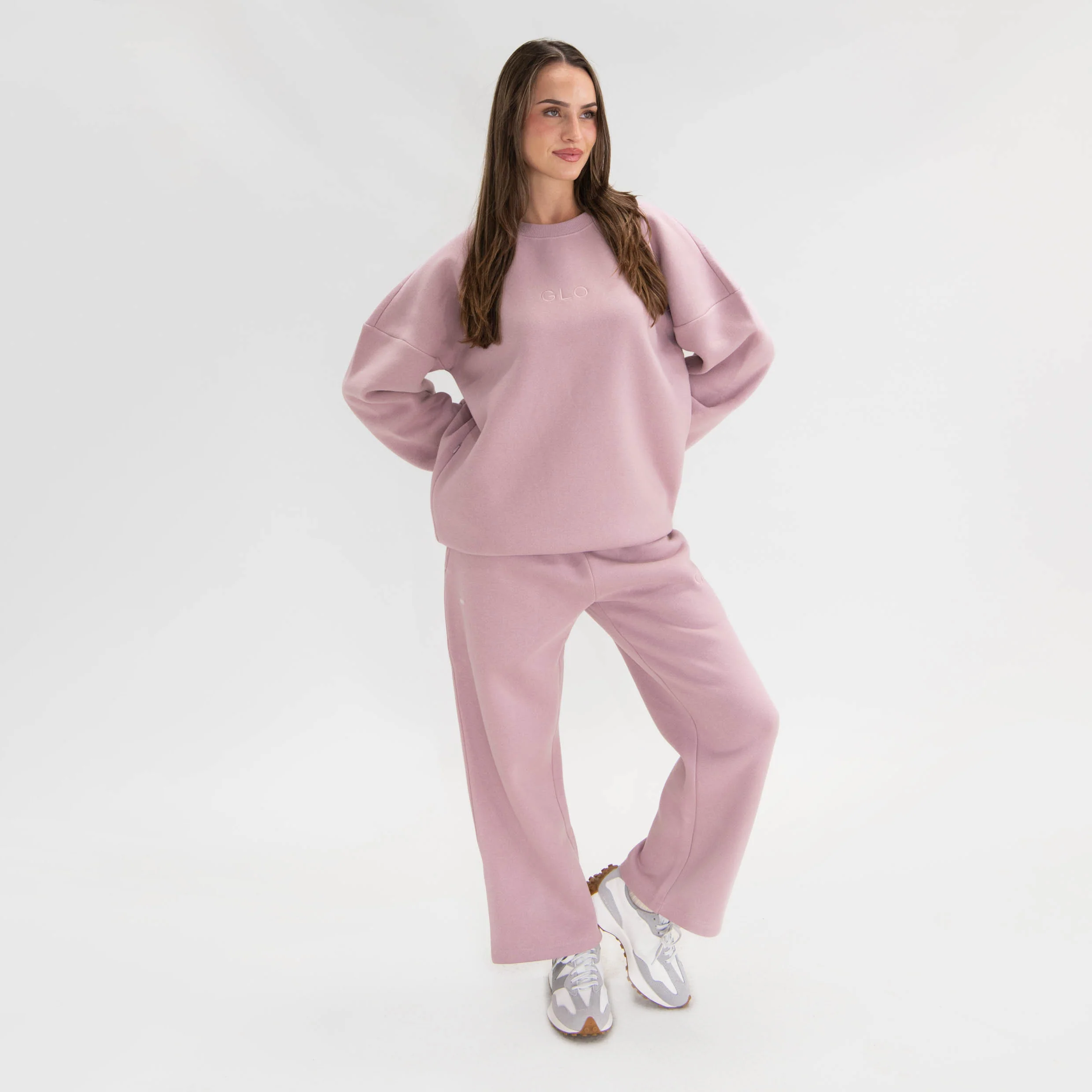 Kingdom Essential Sweatpants - Image 9