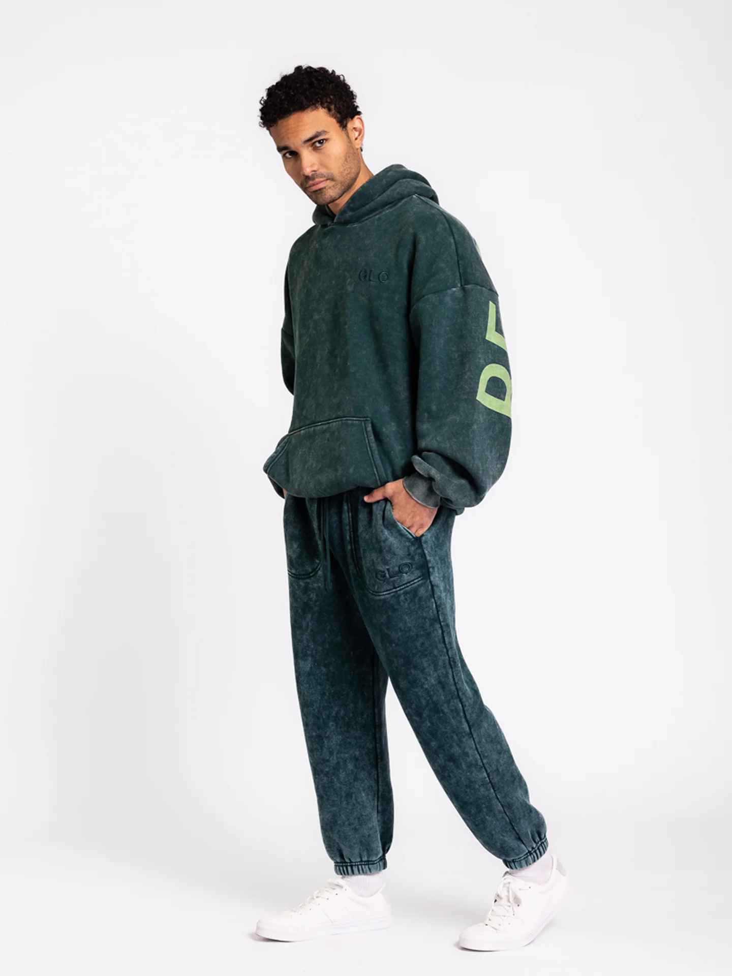 Kingdom Essential Snow Wash Jogger - Image 13