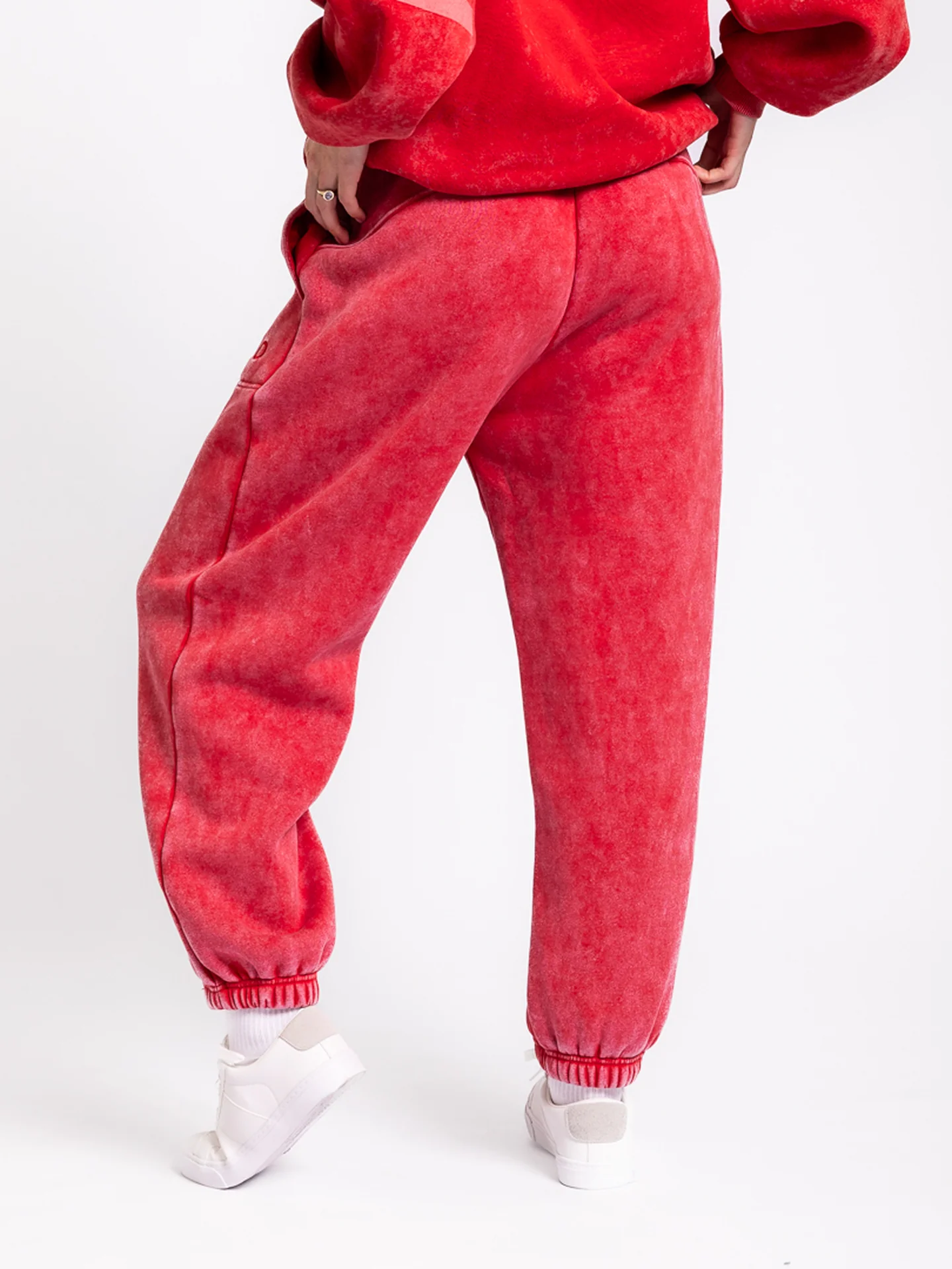 Kingdom Essential Snow Wash Jogger - Image 21