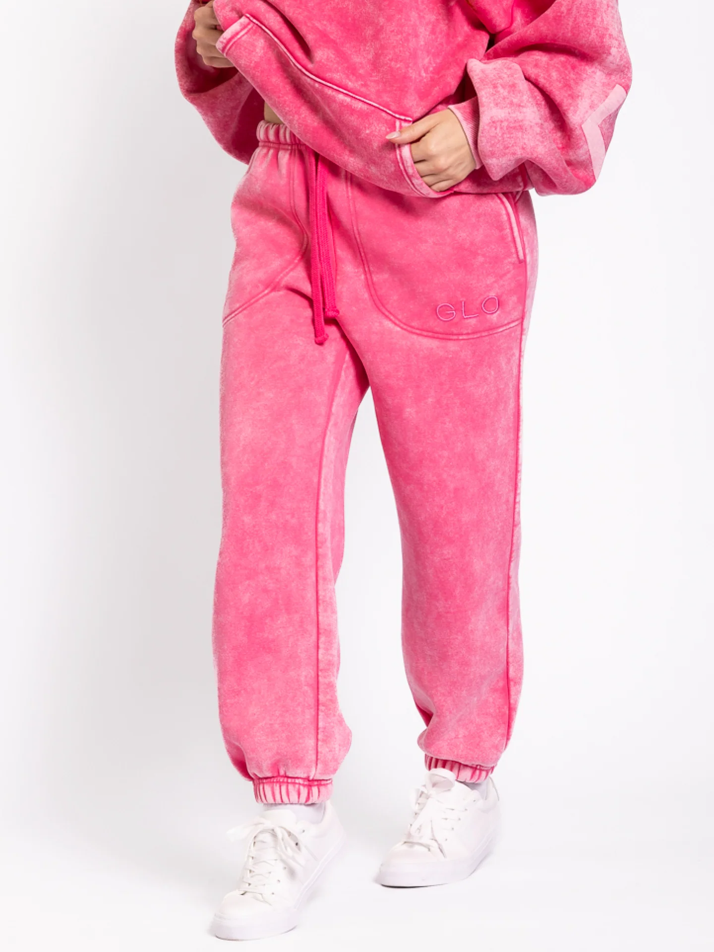 Kingdom Essential Snow Wash Hoodie - Image 30