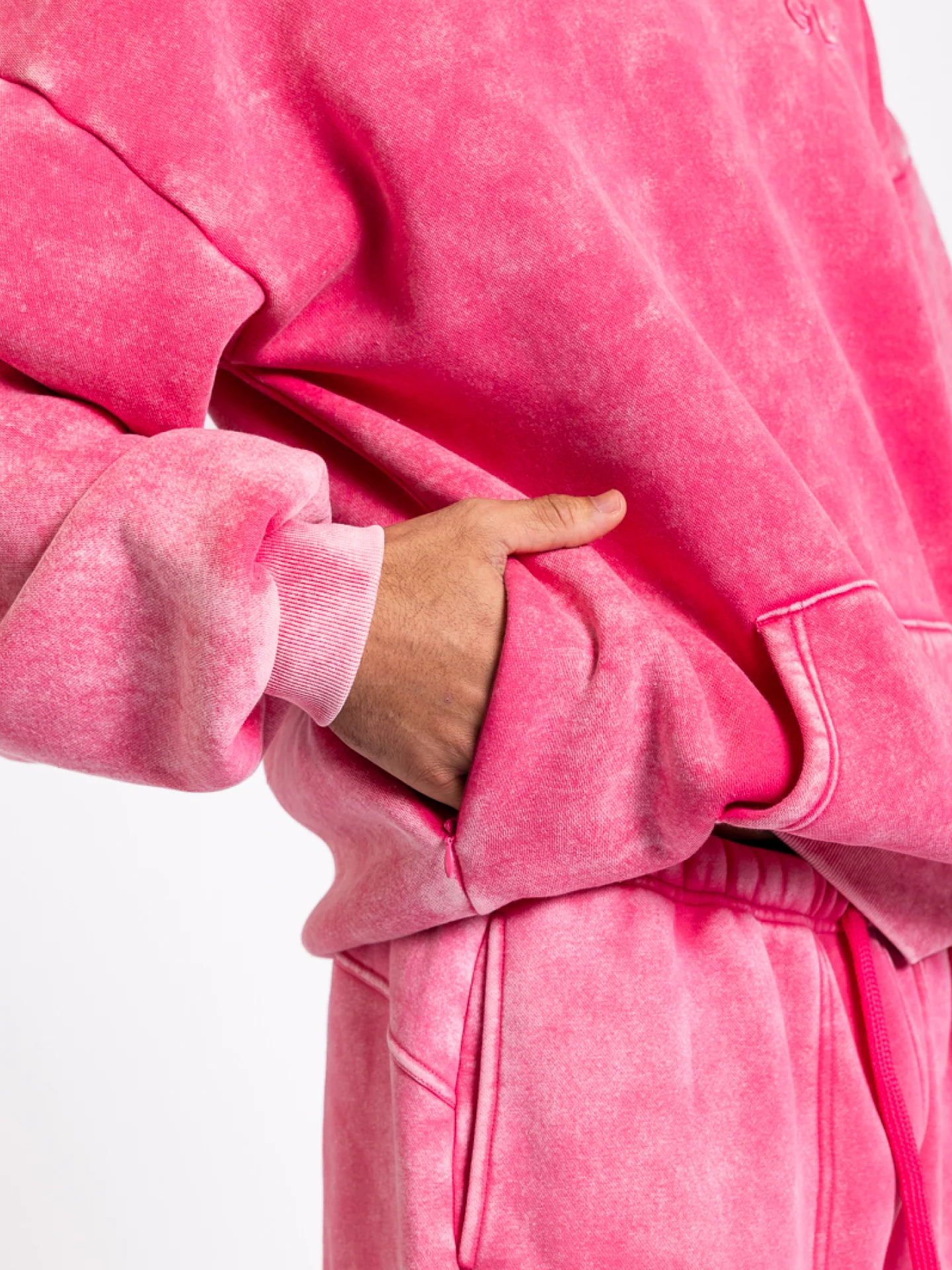 Kingdom Essential Snow Wash Hoodie - Image 32