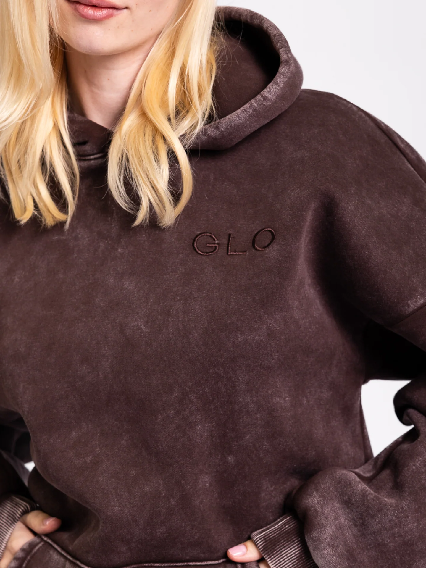 Kingdom Essential Snow Wash Hoodie - Image 35