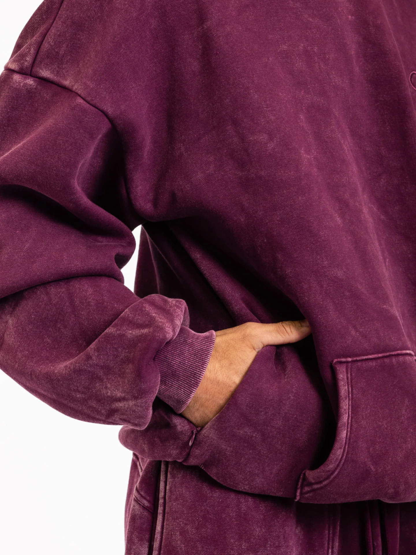 Kingdom Essential Snow Wash Hoodie - Image 49